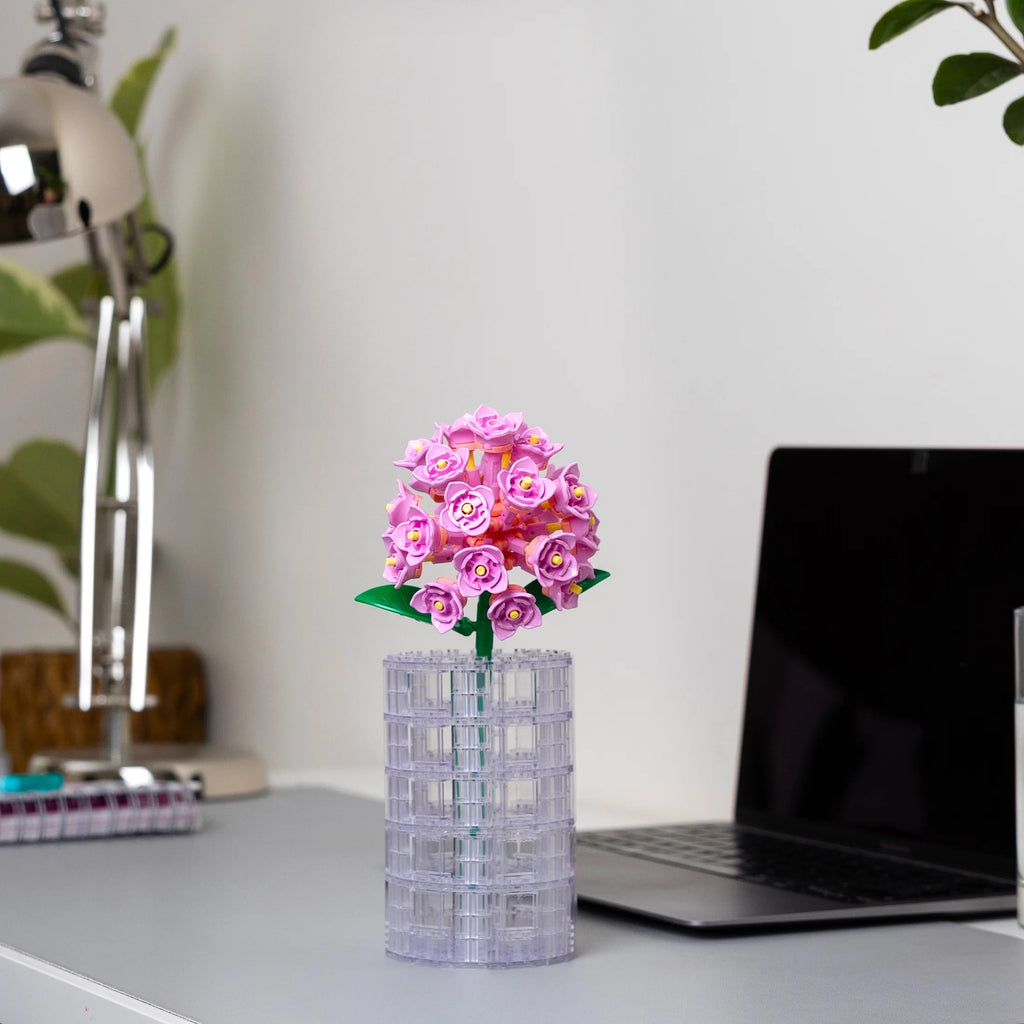 Brickcraft Pink Hydrangea Building Kit (121-Piece Set), Bricktanicals a Fux Flowers, Elegant Floral Display, Perfect for Gifting or Home Décor